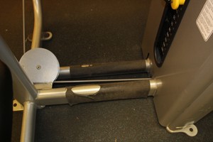 Thumbnail image of Cybex Arm Curl Machine VR1
