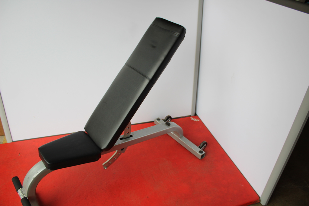 Image of Cybex Incline / Flat Adjustable Bench -10 to 80 degrees 5437-90 Gym Commercial