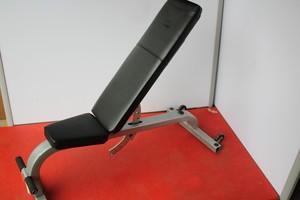 Thumbnail image of Cybex Incline / Flat Adjustable Bench -10 to 80 degrees 5437-90 Gym Commercial