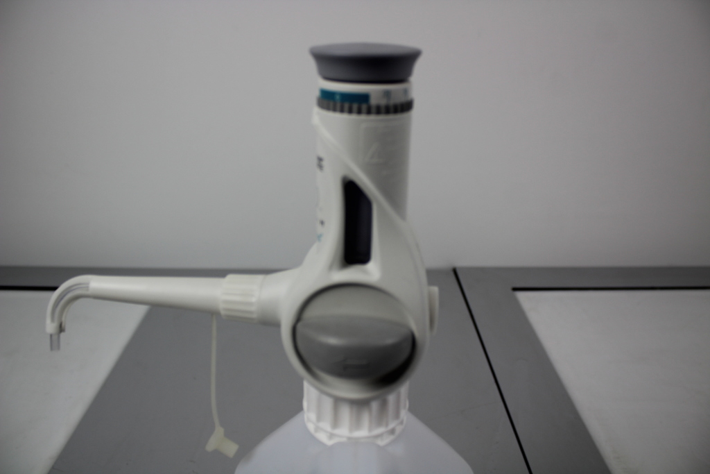 Image of Hirschmann Laborgerate Ceramus bottle top dispenser + 5 litre Container Lab