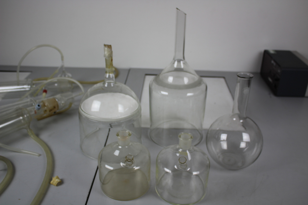Image of Job Lot of Laboratory Glassware approx 20 items