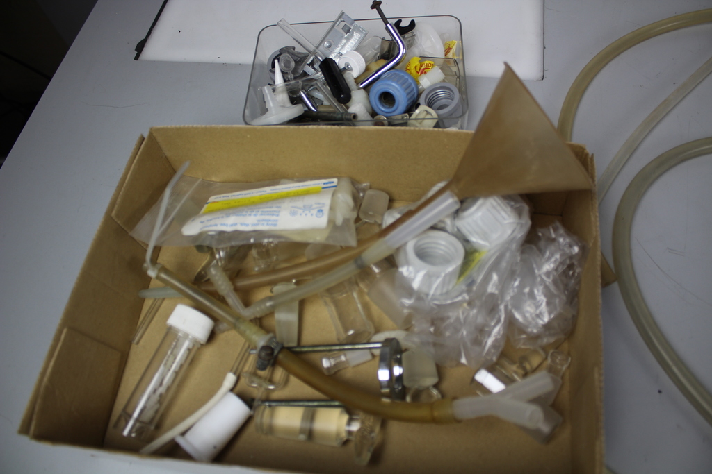 Image of Job Lot of Laboratory Glassware approx 20 items