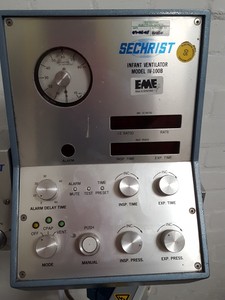 Thumbnail image of Sechrist IV-100B Infant Ventilator w/ Oxygen Blender Lab Medical