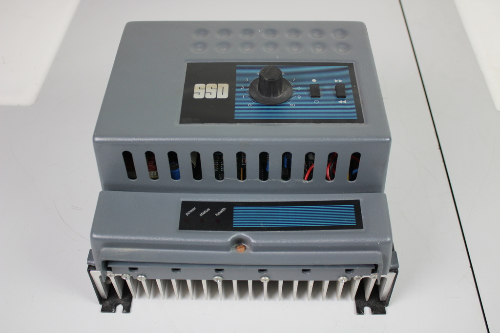 Image of Eurotherm Drives 583 SSD Inverter 1.5 kw, 240 V, 1 or 3 ph, 50/60 Hz