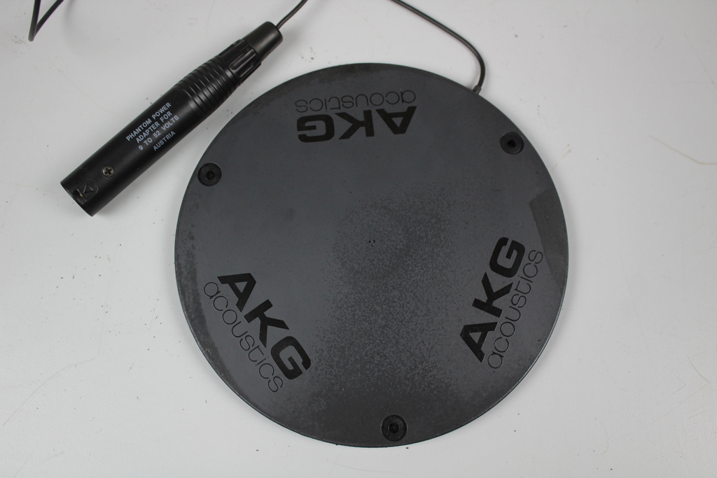 Image of AKG Acoustics C 562 BL Boundary Layer Condenser Microphone in original box