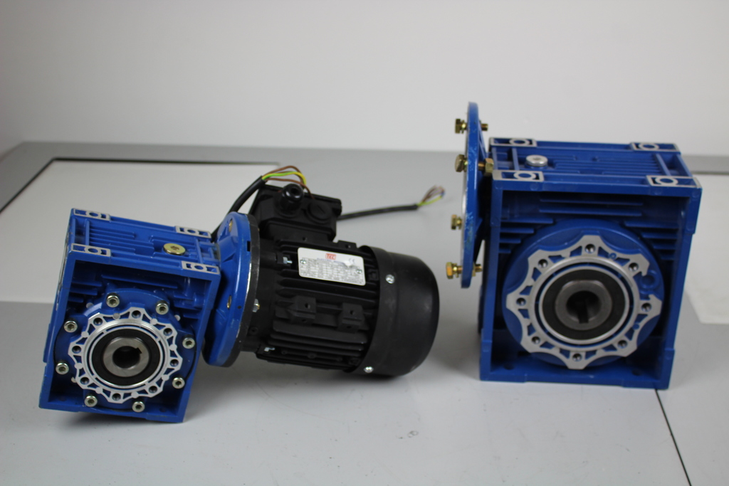 Image of TEC FCNDK63 + FCNDK90 Gearbox + TEC MS711-2 Motor Electrical Engineering