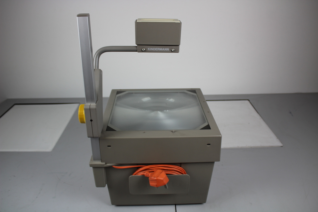 Image of Kindermann Novascope 400 Overhead Projector