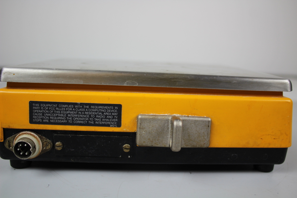 Image of Sartorius digital Scales L2200P Laboratory Lab 