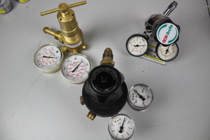 Thumbnail image of Job Lot of 18 Gas Regulators All Require Testing Engineering 