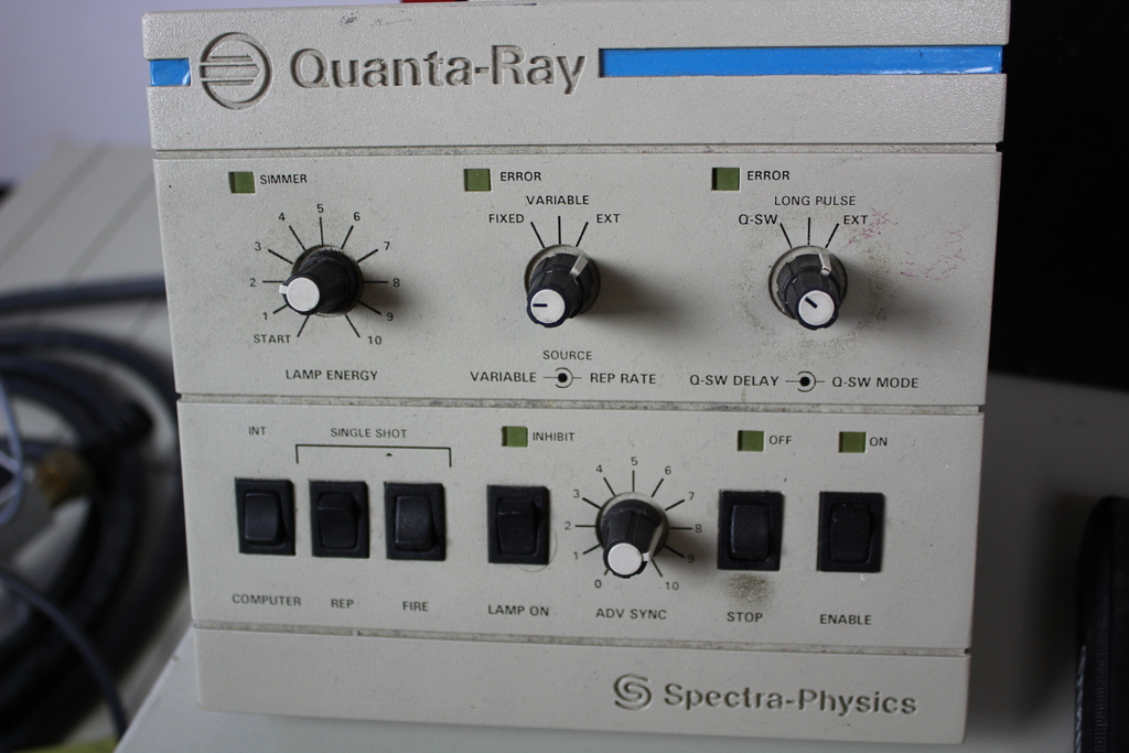 Image of Spectra Physics Quanta Ray GCR-190 w/ PS104 Power Supply