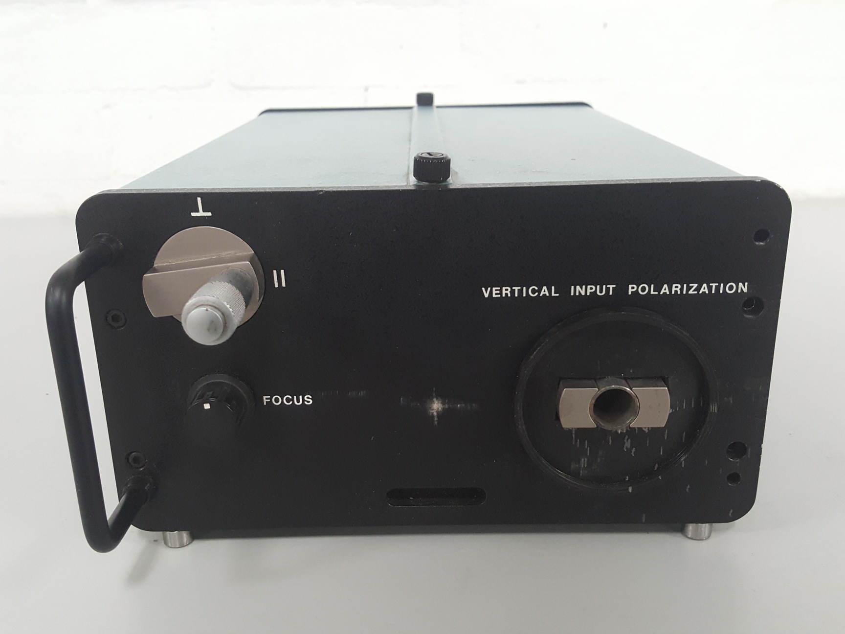 Image of Inrad Autotracker II Laser Vertical + Input Polarisation Unit Lab