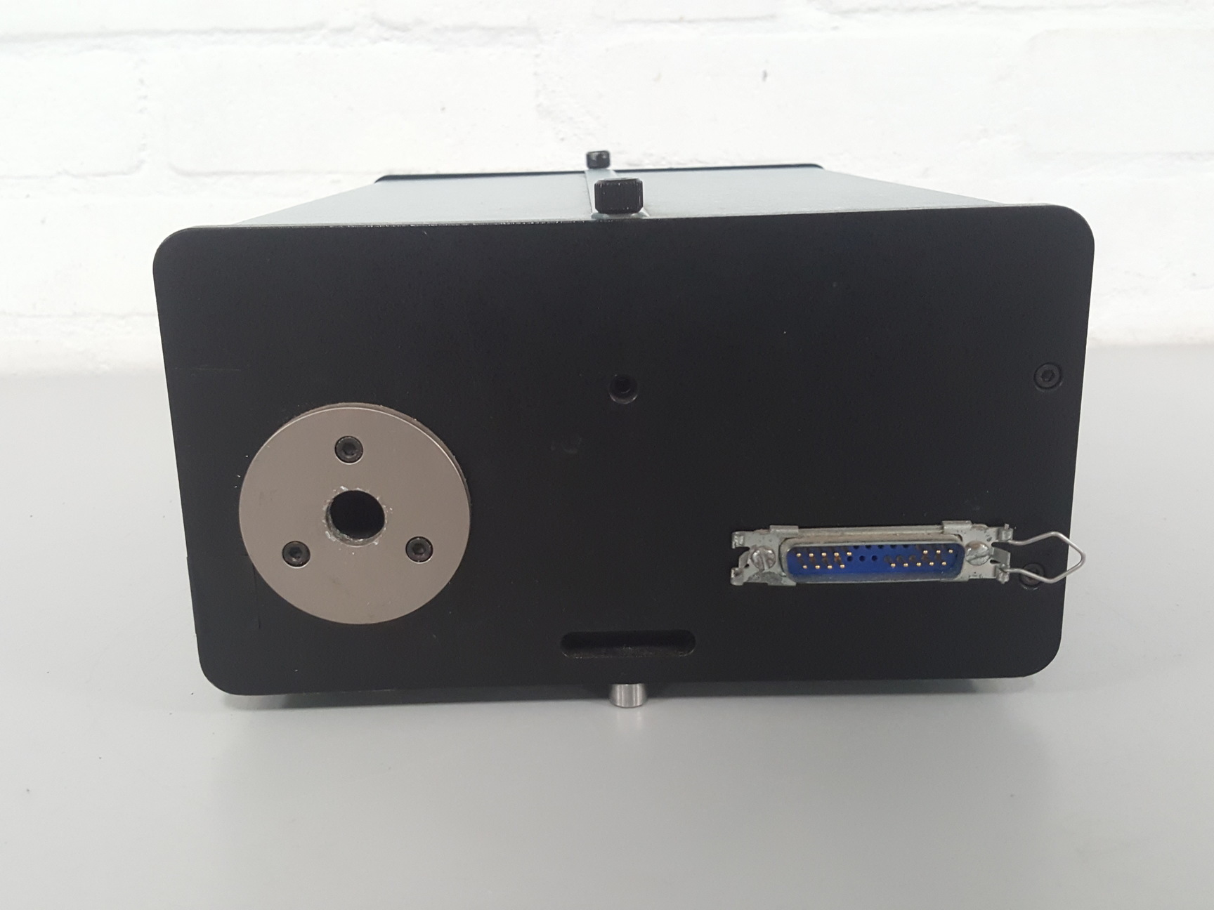 Image of Inrad Autotracker II Laser Vertical + Input Polarisation Unit Lab
