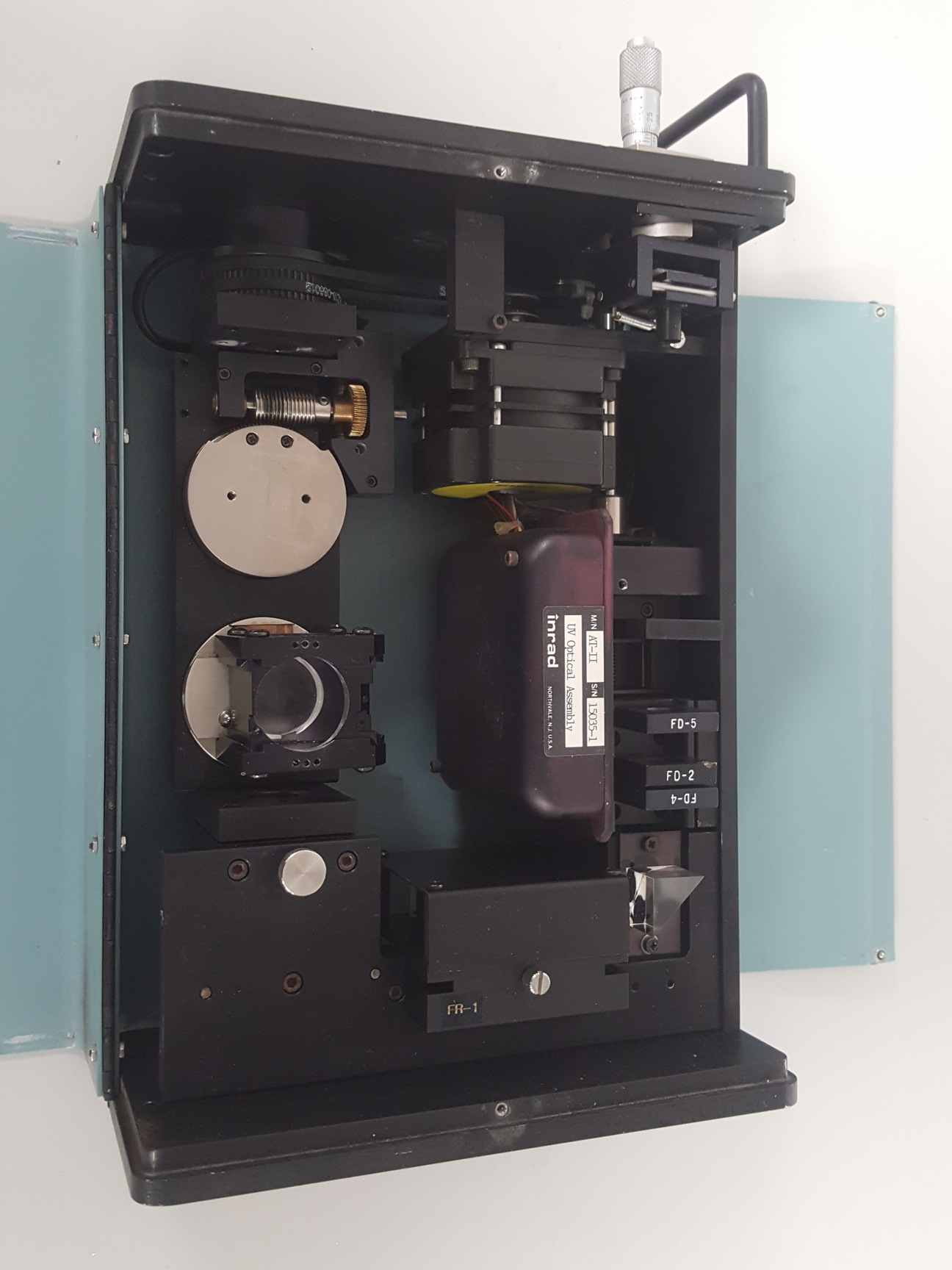 Image of Inrad Autotracker II Laser Vertical + Input Polarisation Unit Lab