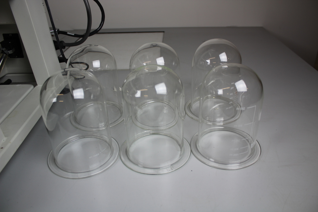 Image of Hanson Virtual Instruments SR8 Plus Dissolution Test Station 