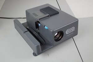 Thumbnail image of Kindermann & Co Elite Jaguar 35mm Slide Projector 8002-28 230V 