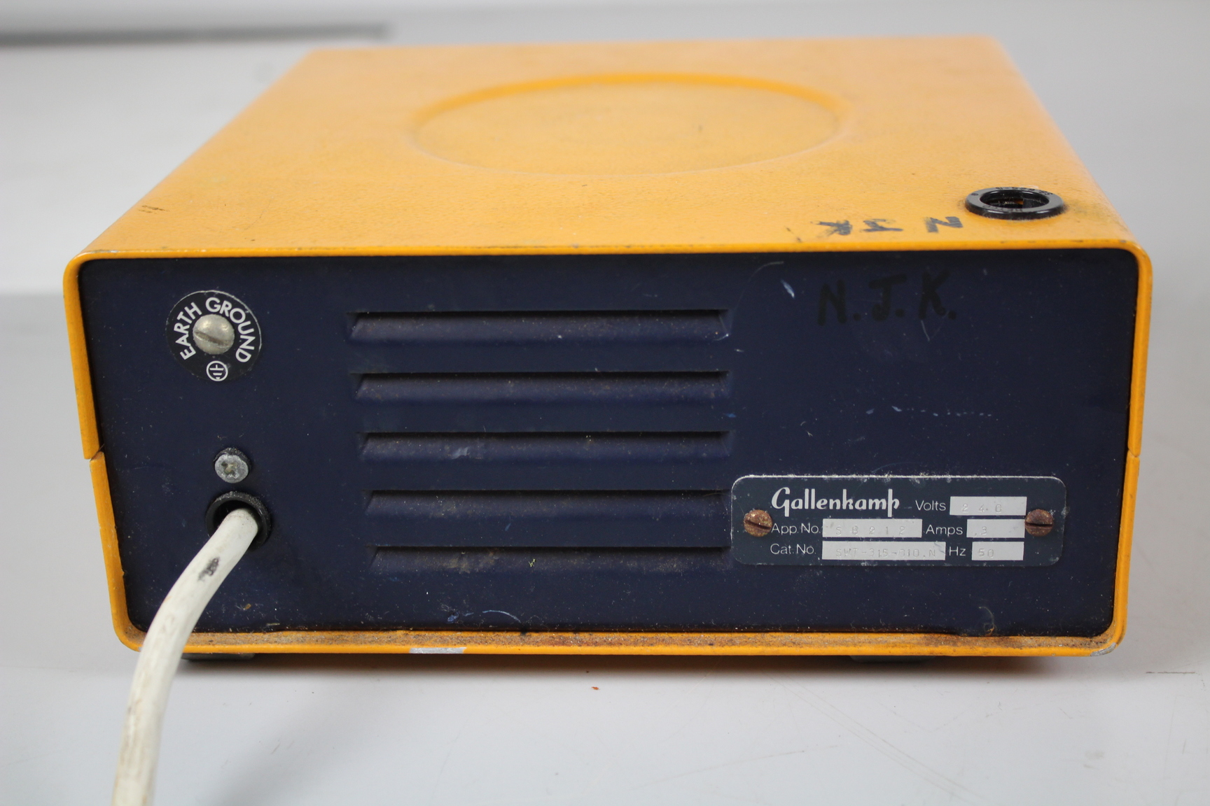 Image of Gallenkamp Magnetic Stirrer for spares or repair Laboratory Lab Equipment