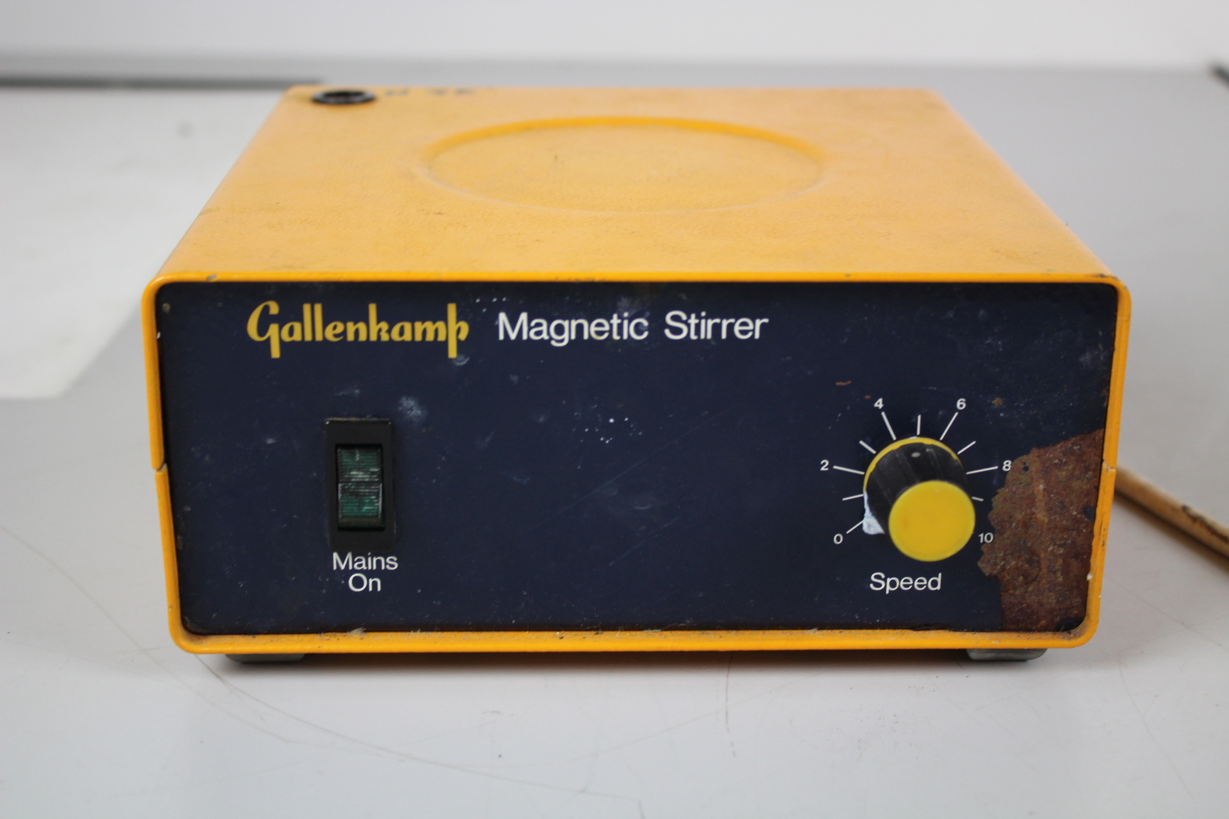 Image of Gallenkamp Magnetic Stirrer for spares or repair Laboratory Lab Equipment