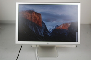 Thumbnail image of Apple A1081 Cinema Display 20" Aluminium LCD Monitor DVI Cables