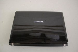 Thumbnail image of Job Lot 2 Laptops Dell Inspiron 630M Samsung Model NP-N110 Not tested