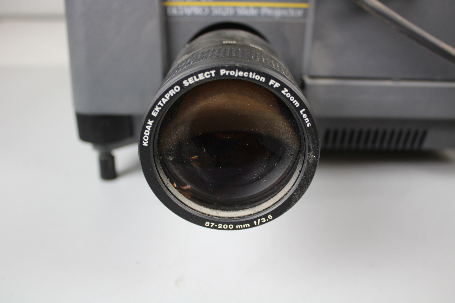 Image of Kodak Ektapro 5020 with 25 x Koadak Ektapro 80 Slide Trays
