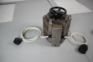 Thumbnail image of Claude Lyons Variac variable transformer