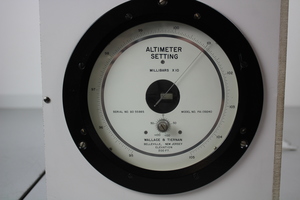 Thumbnail image of Wallace & Tiernan Altimeter