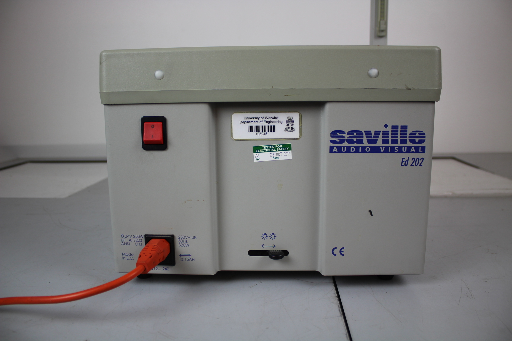Image of Saville Audio Visual Ed 202 Over Head Projector