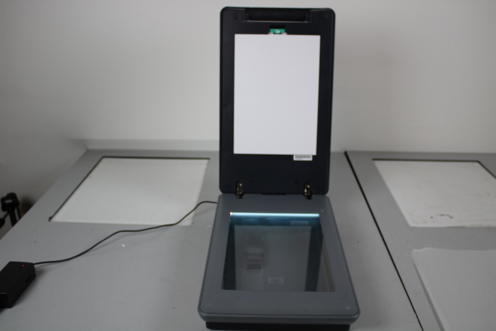 Image of HP ScanJet G4050 Photo Scanner