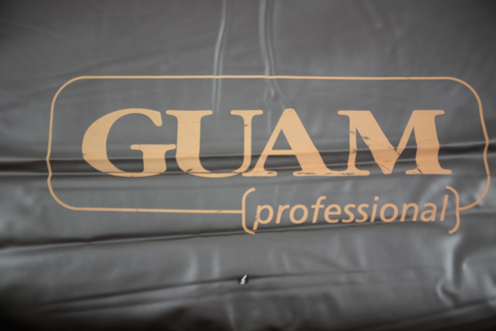 Image of GUAM Professional Massage Bed Heating Pads x4 and one control unit