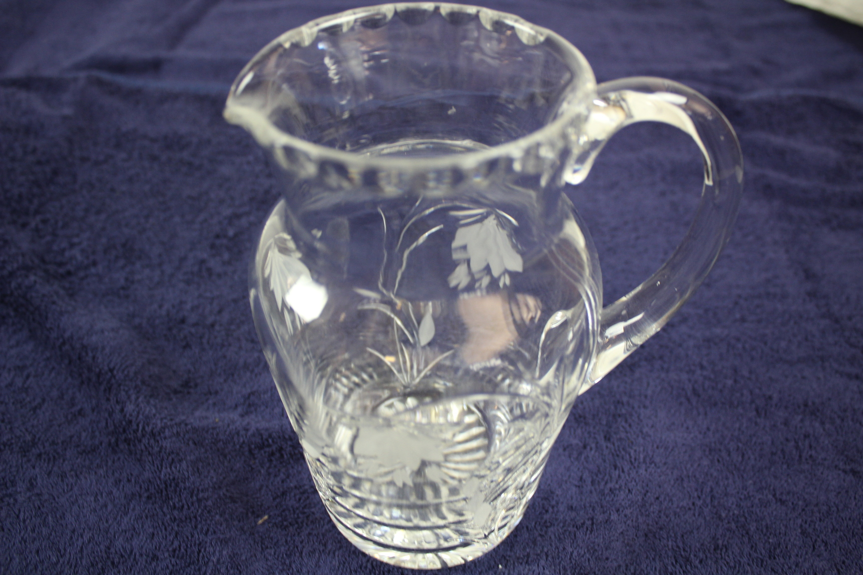 Image of Cut Glass & Etched Lead Crystal Jug 19cm new in box ideal for water juice punch