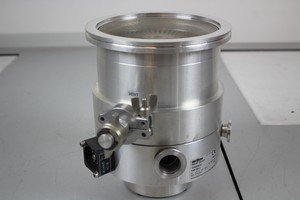 Thumbnail image of Oerlikon Leybold Vacuum Turbovac TMP361C