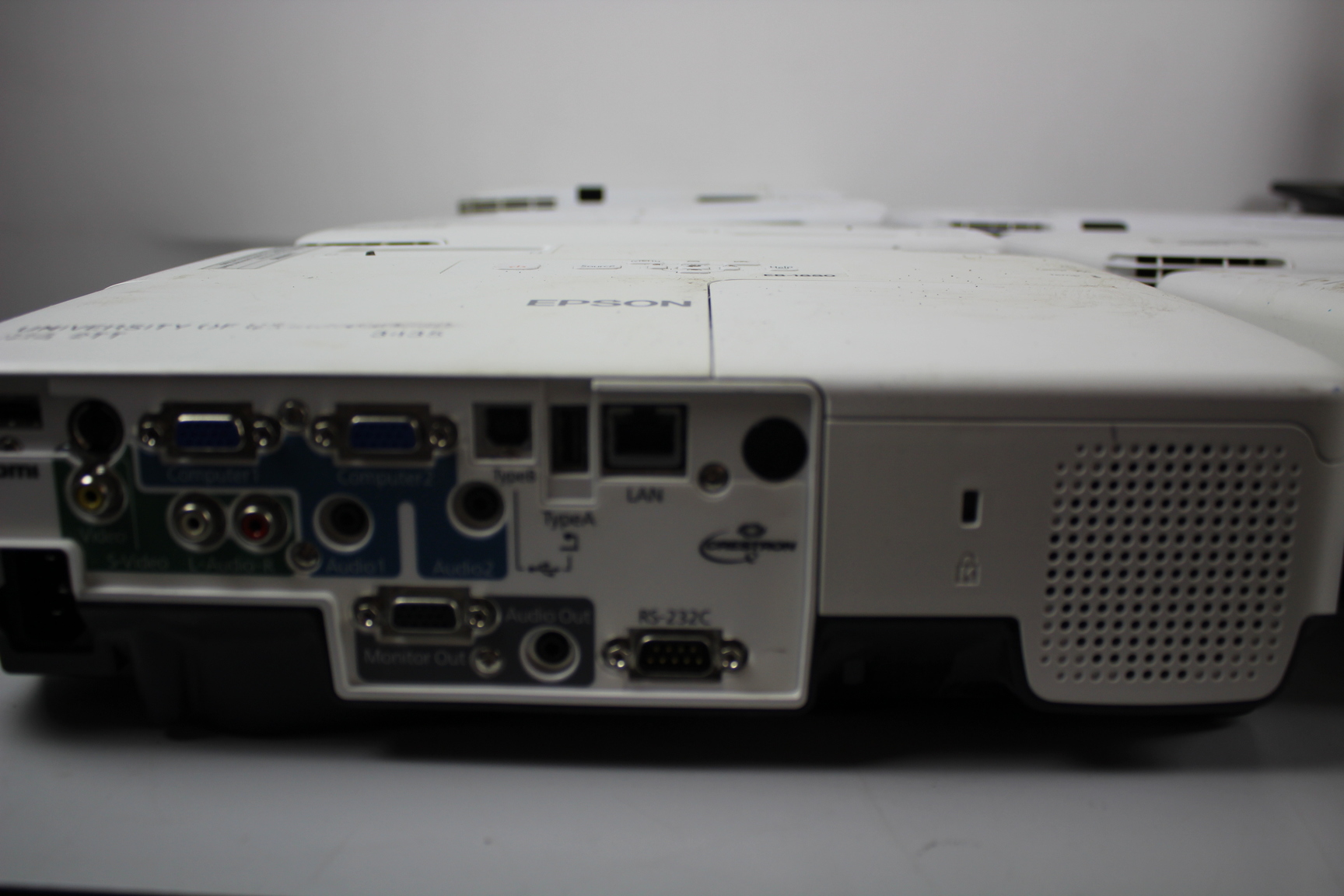 Image of Job Lot of 15 LCD Projectors Faulty Epson Nec Mitsubishi 
