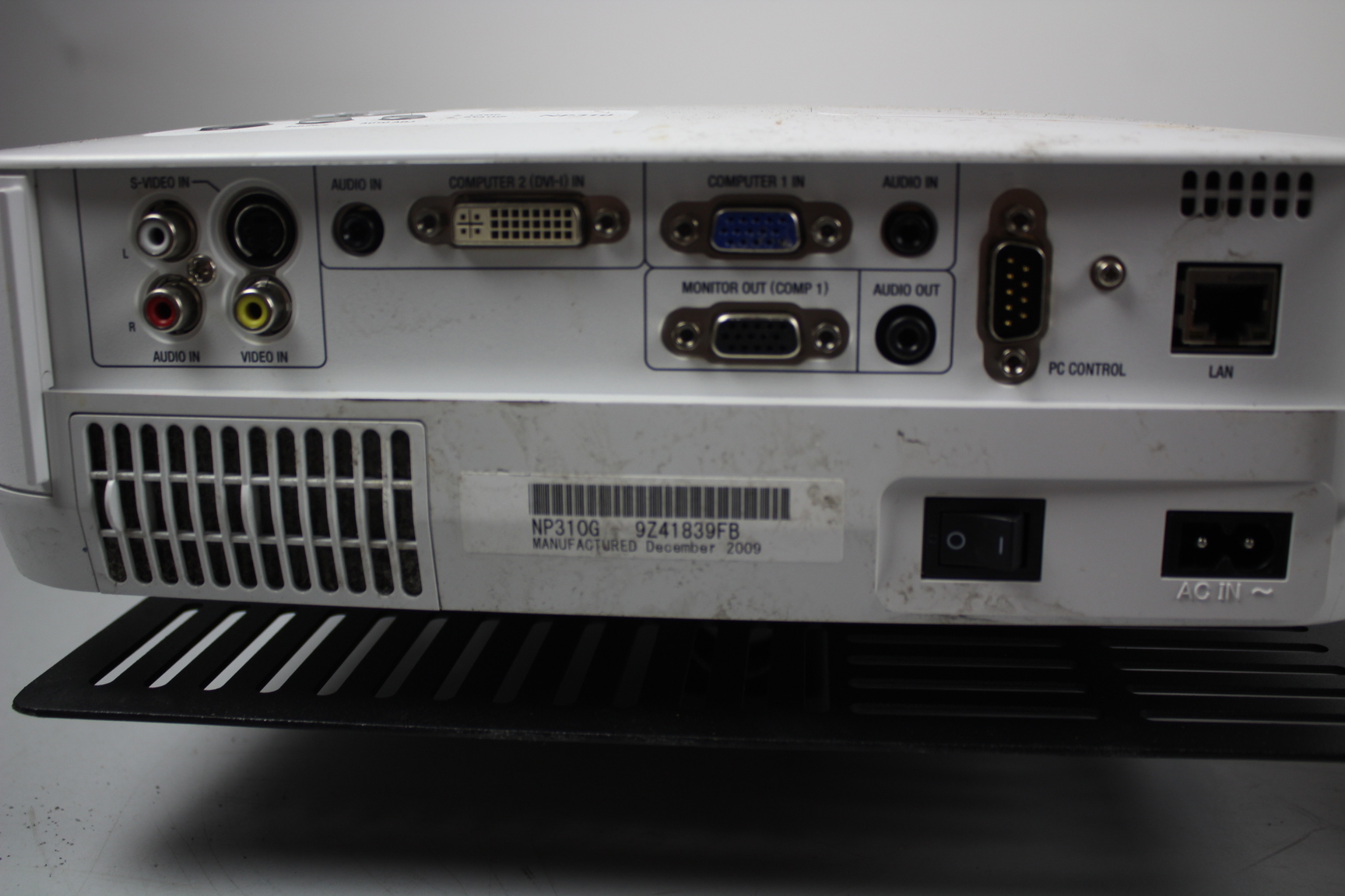 Image of Job Lot of 15 LCD Projectors Faulty Epson Nec Mitsubishi 