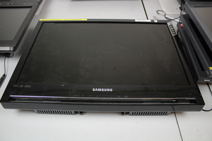 Thumbnail image of Job Lot 13 Faulty Screens Smart Sympodium Interactive Pen Display Samsung TV