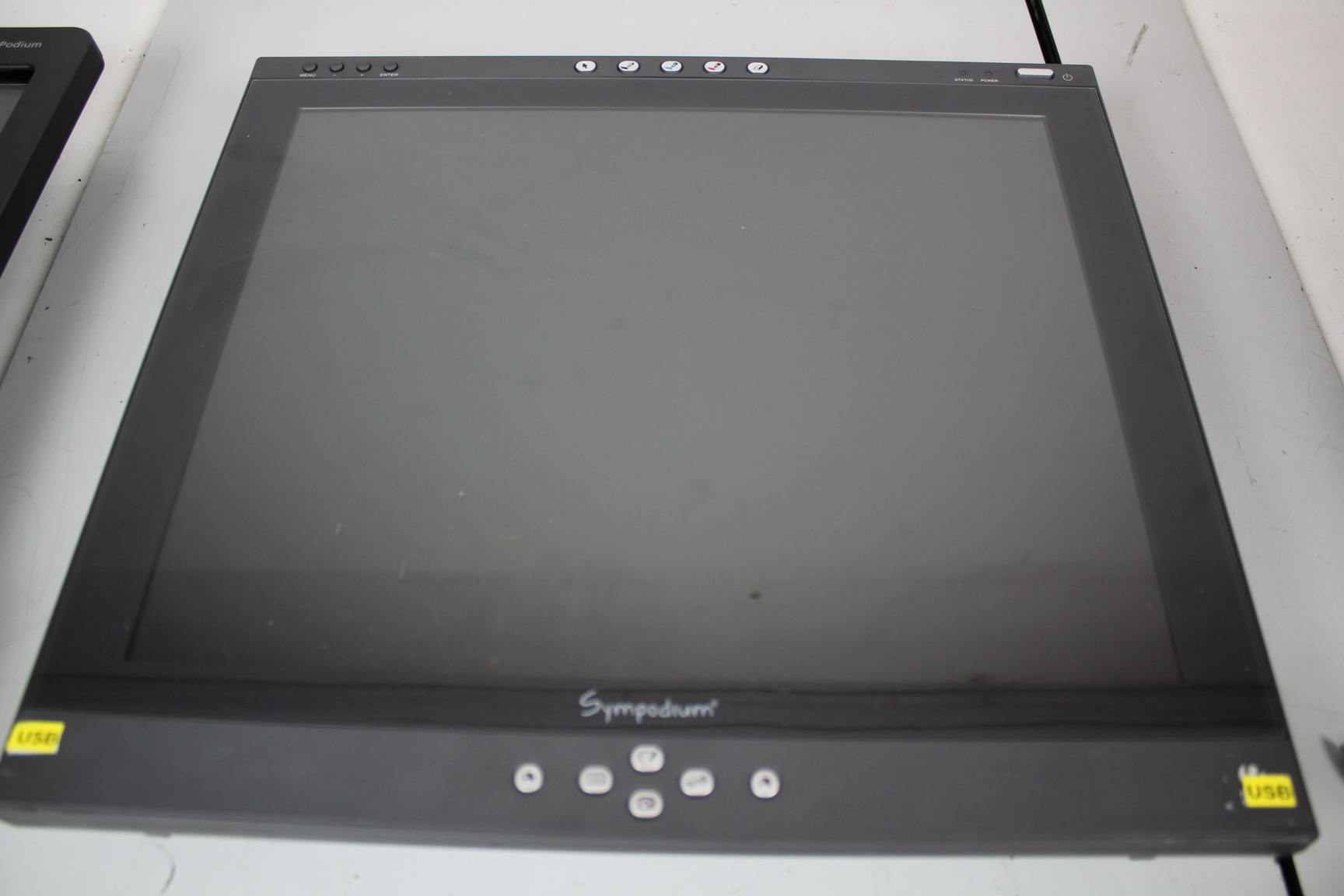 Image of Job Lot 13 Faulty Screens Smart Sympodium Interactive Pen Display Samsung TV