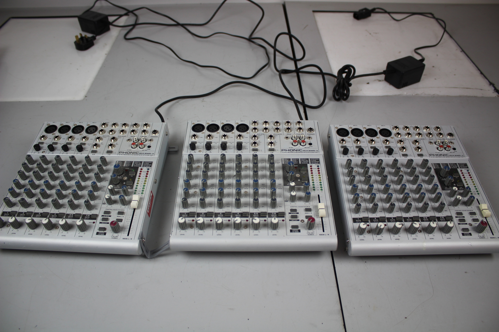 Image of Job Lot Faulty Phonic Mixing Audio Equipment Helix Board 12 Plus Firewire MKII 