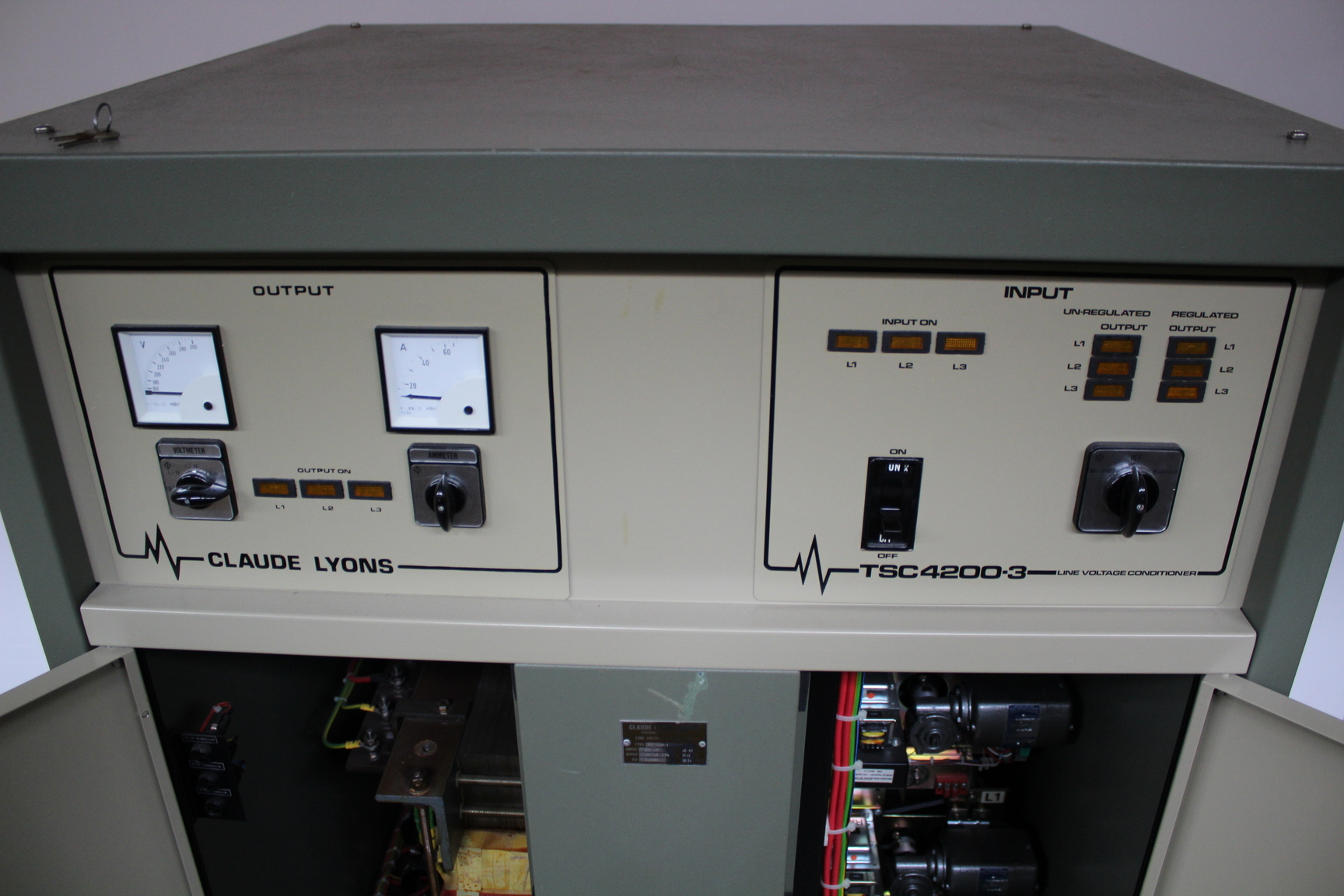 Image of Claude Lyons Line Voltage Conditioner