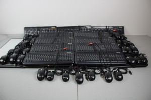 Thumbnail image of Joblot of 31 Microsoft 400 wired Keyboards with Mice.