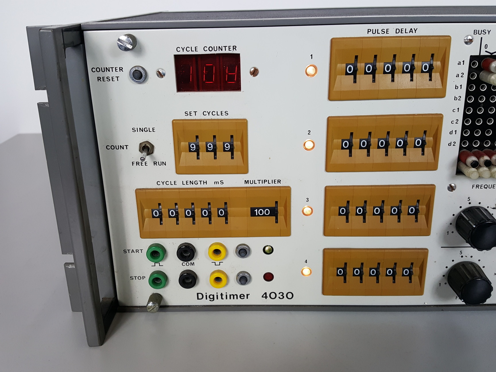 Image of Digitimer Pulse Generator 4030 D4030 Lab