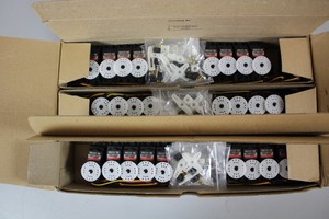 Thumbnail image of JOBLOT HiTec  HS-322HD Deluxe Servo Karbonite Gear x 30