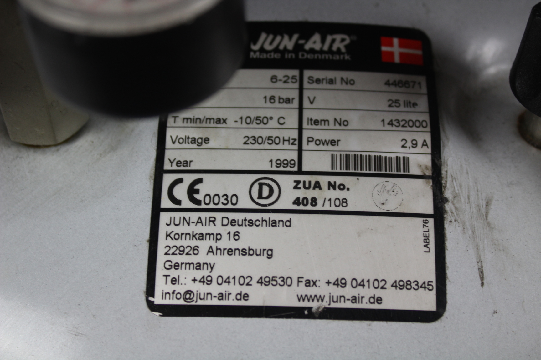 Image of Jun-Air Jun Air Model 6-25 Compressor 