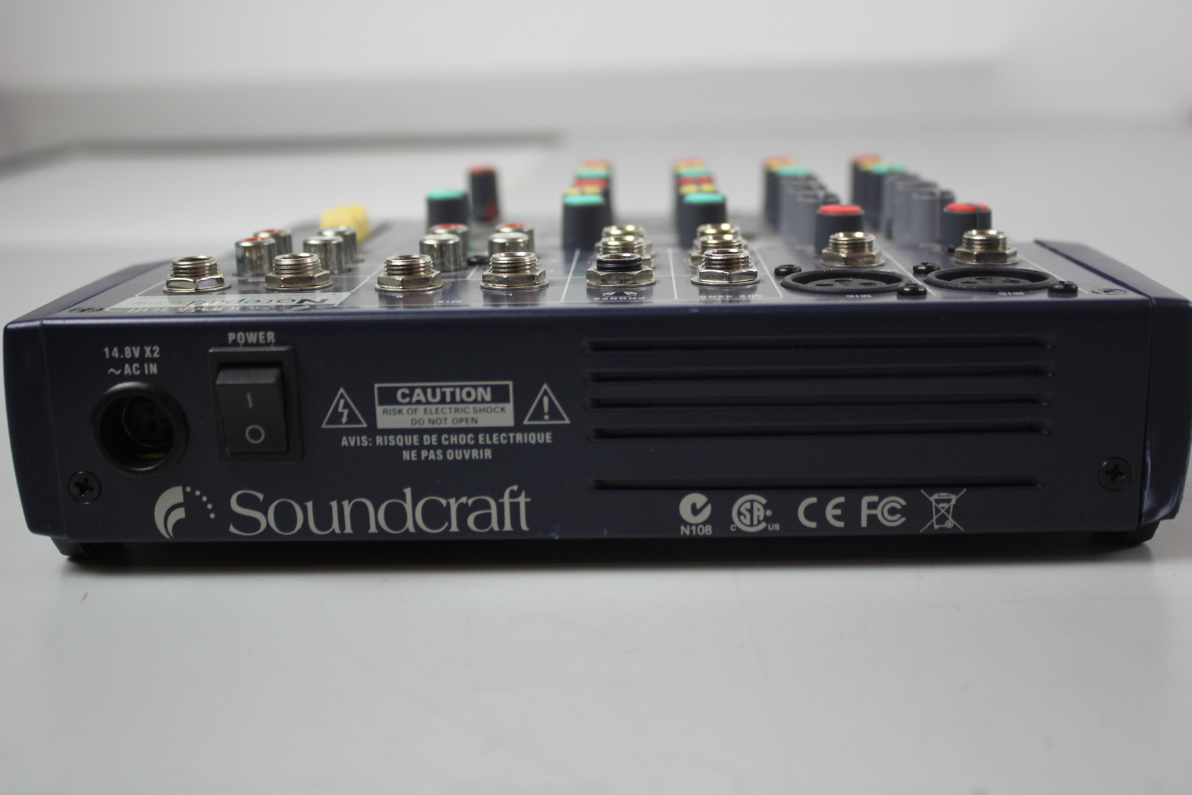 Image of Soundcraft Notepad 102