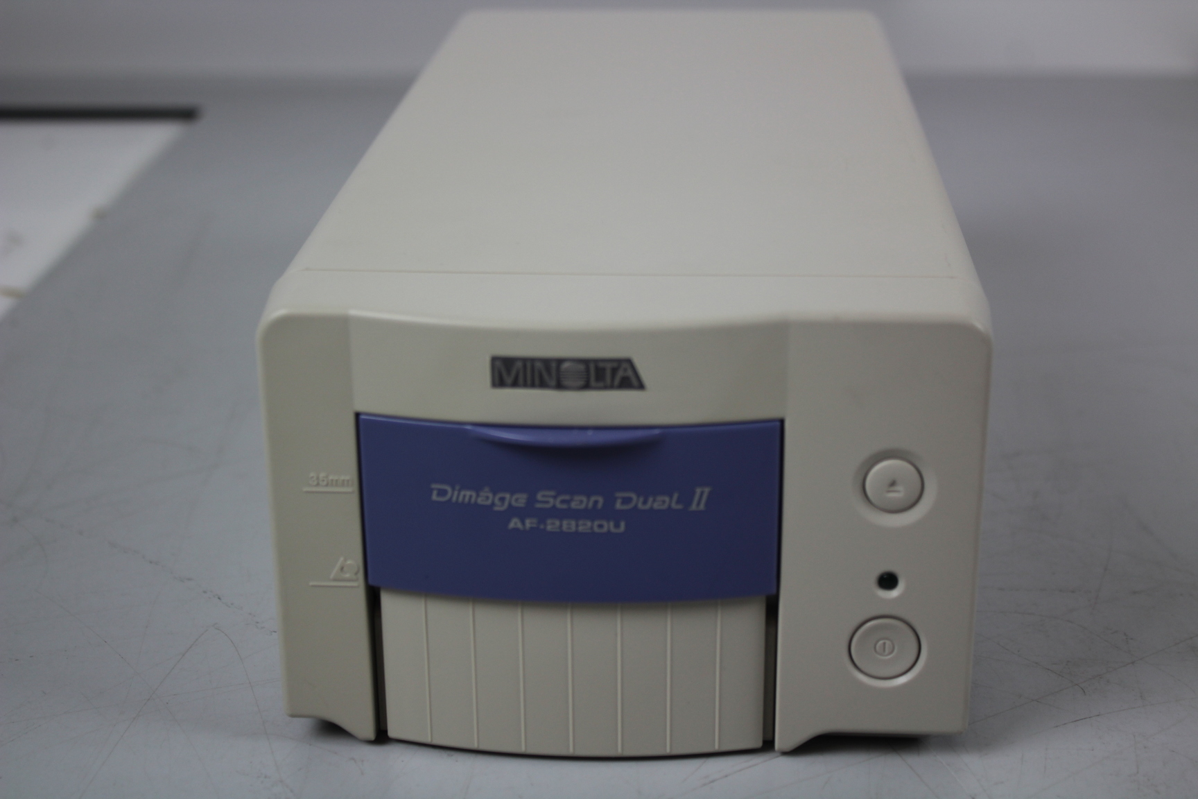 Image of Minolta Dimage Scan Dual II Film Scanner AF-2820U
