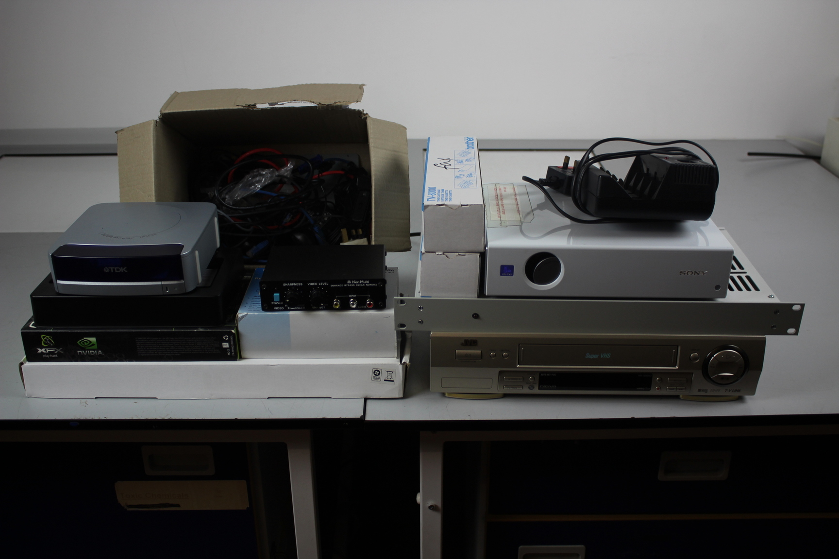 Image of Job lot Of AV Equipment.