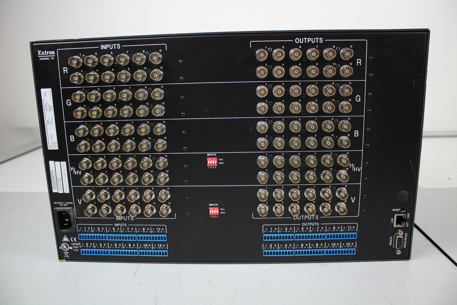 Image of Extron Crosspoint 450 Plus HVA 24x24 Ultra-Wideband Matrix Switcher RGBHV /Audio