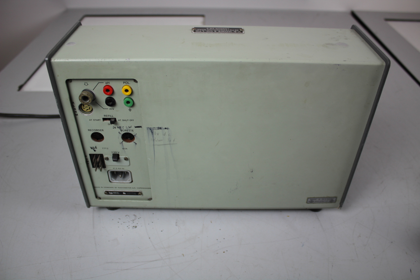 Image of Radiometer Titrator TTT2