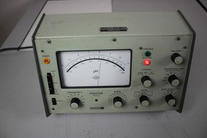 Thumbnail image of Radiometer Titrator TTT2