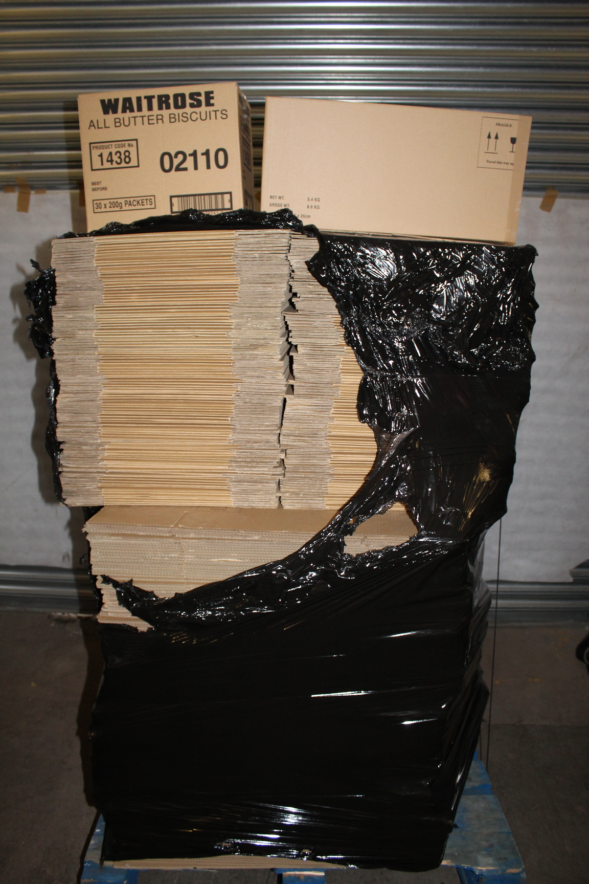 Image of Job Lot of Approx 850 Single Wall Cardboard Boxes in Two Dimensions
