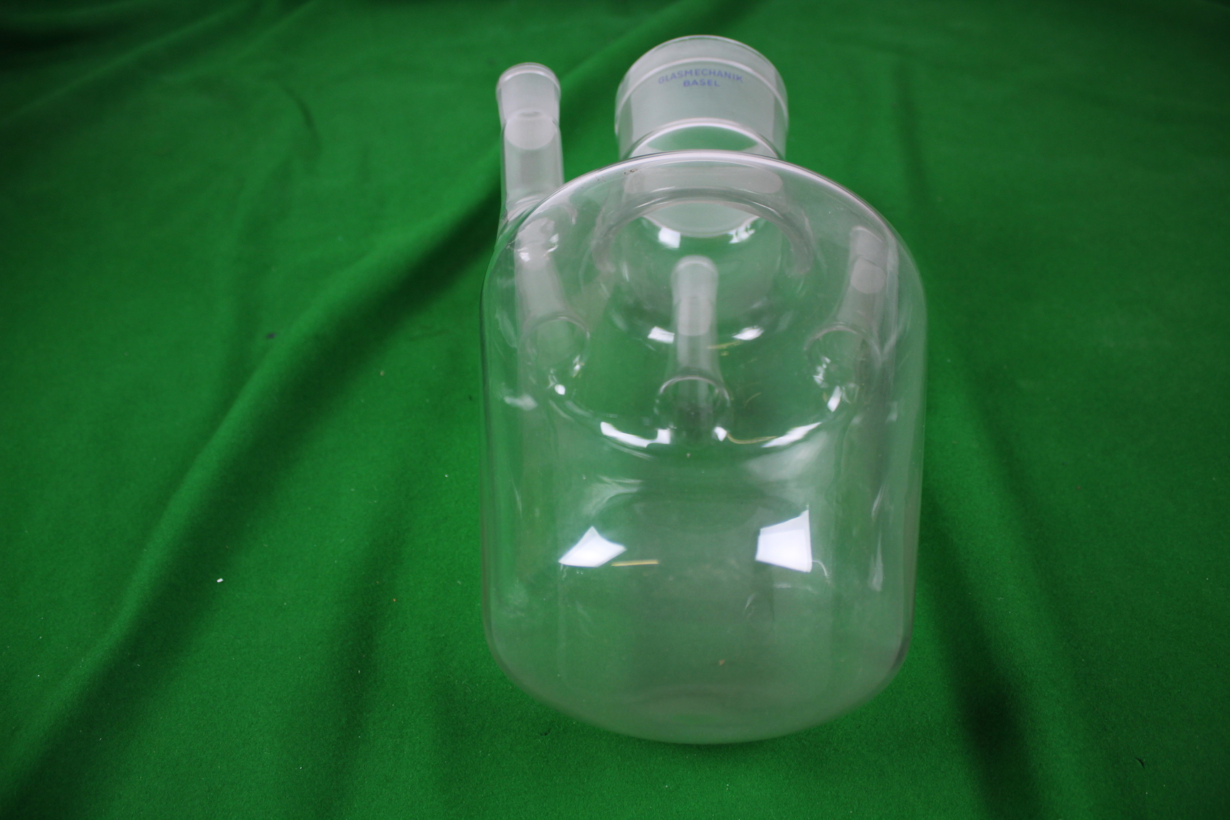 Image of QVF Type 5 neck Round Bottom Reaction Vessel.