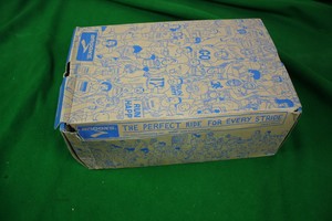 Thumbnail image of Brooks Beast 14 Trainers,Electric/Pavement/Silver,New in Box,Size 10.